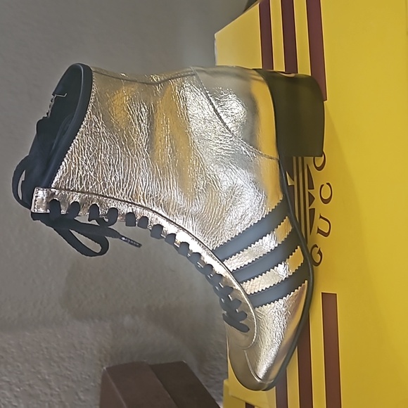 Gucci   Gold and Black Combat Boots 40 - Picture 3 of 8